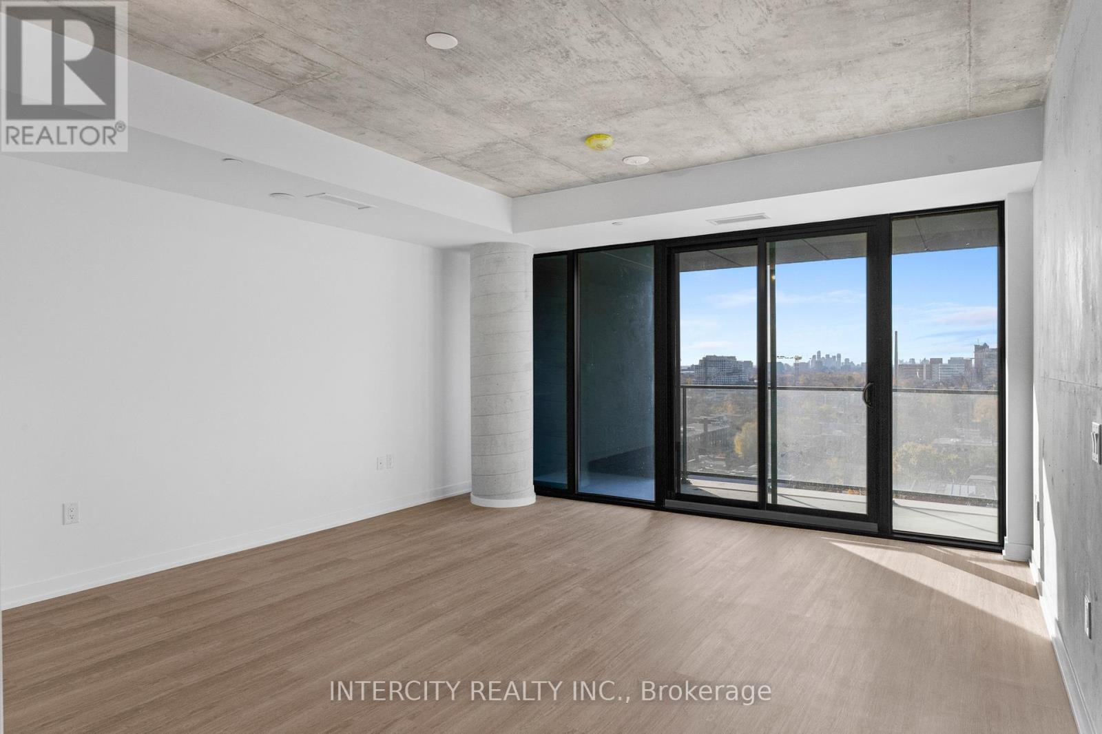 1211 - 195 Mccaul Street, Toronto, Ontario  M5T 1W6 - Photo 9 - C12899746