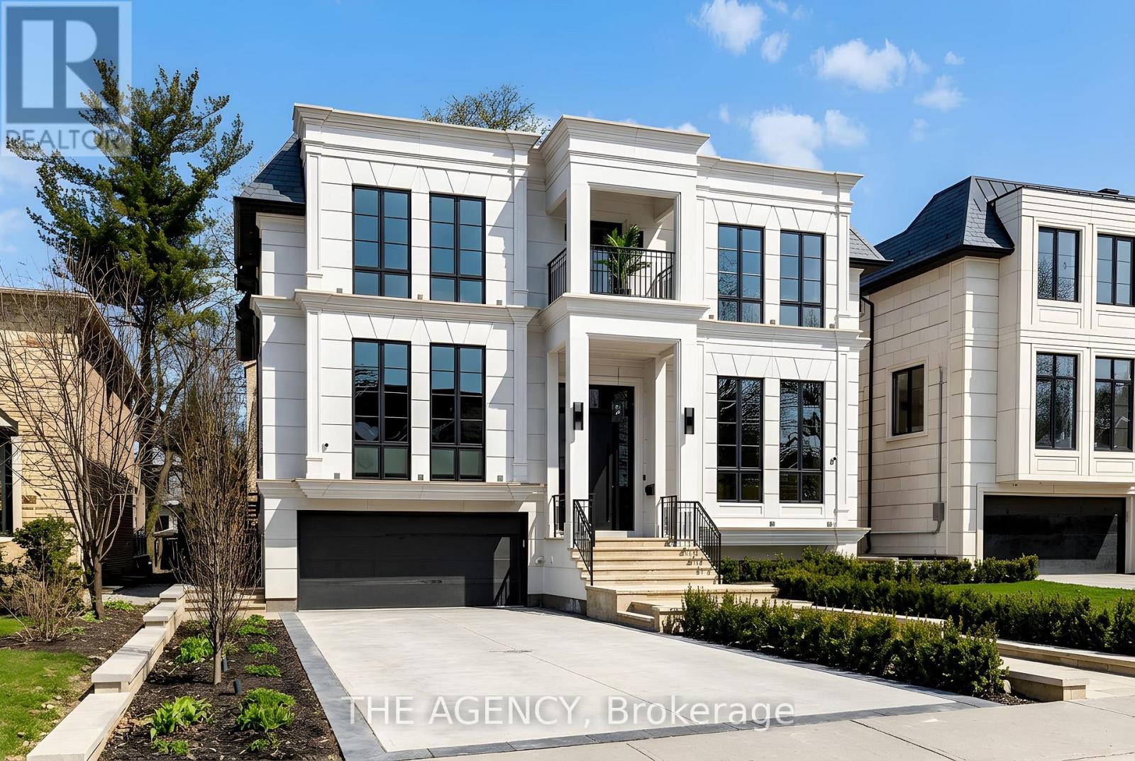 149 HIGHLAND CRESCENT, Toronto, Ontario