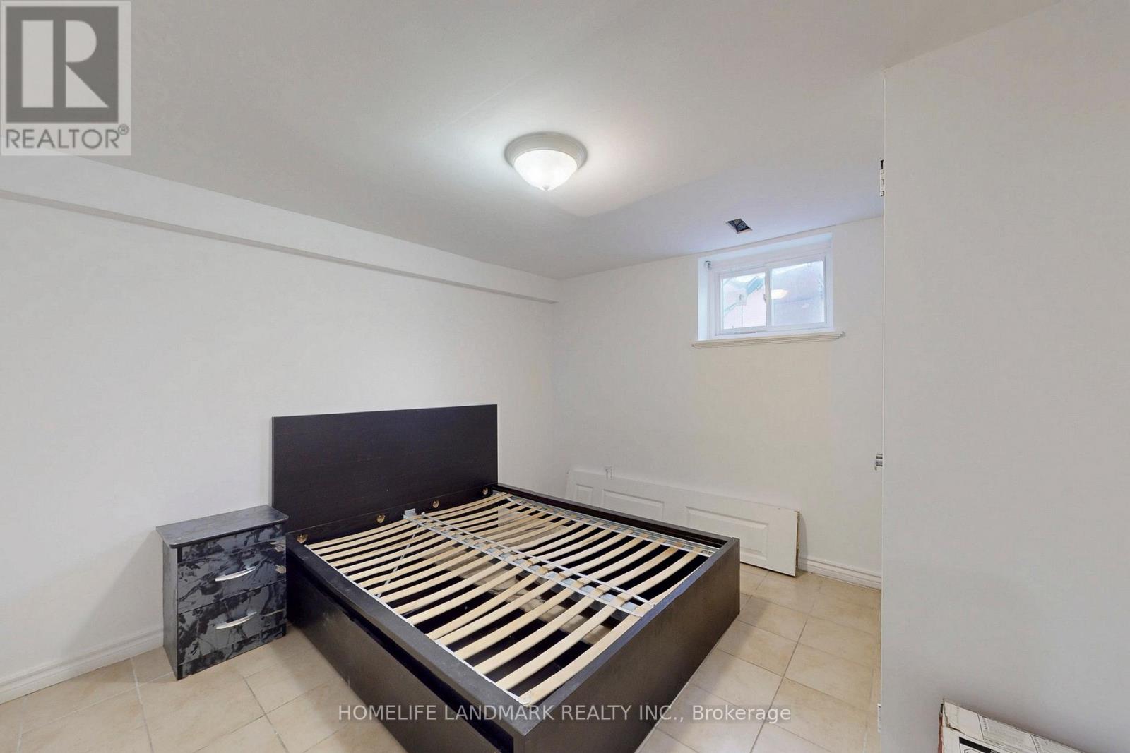 223 Pleasant Avenue, Toronto (Newtonbrook West), Ontario  M2M 1M6 - Photo 38 - C12899868