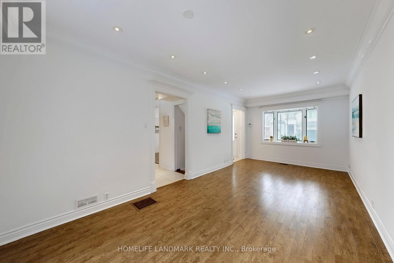 223 Pleasant Avenue, Toronto (Newtonbrook West), Ontario  M2M 1M6 - Photo 8 - C12899868