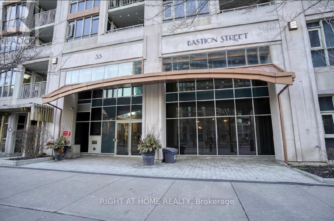 706 - 35 BASTION STREET, Toronto, Ontario