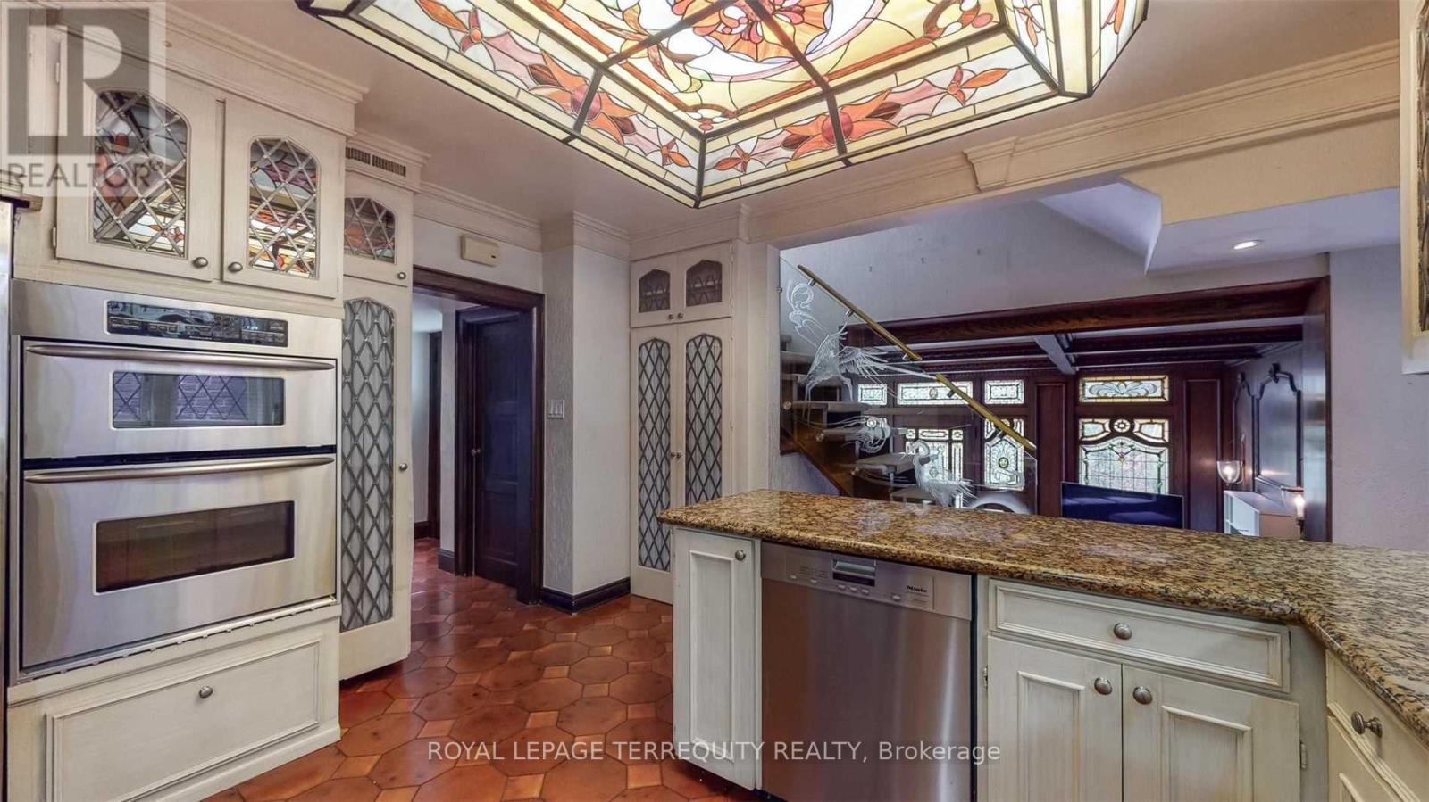 312 Glenayr Road, Toronto, Ontario  M5P 3C5 - Photo 30 - C12899916