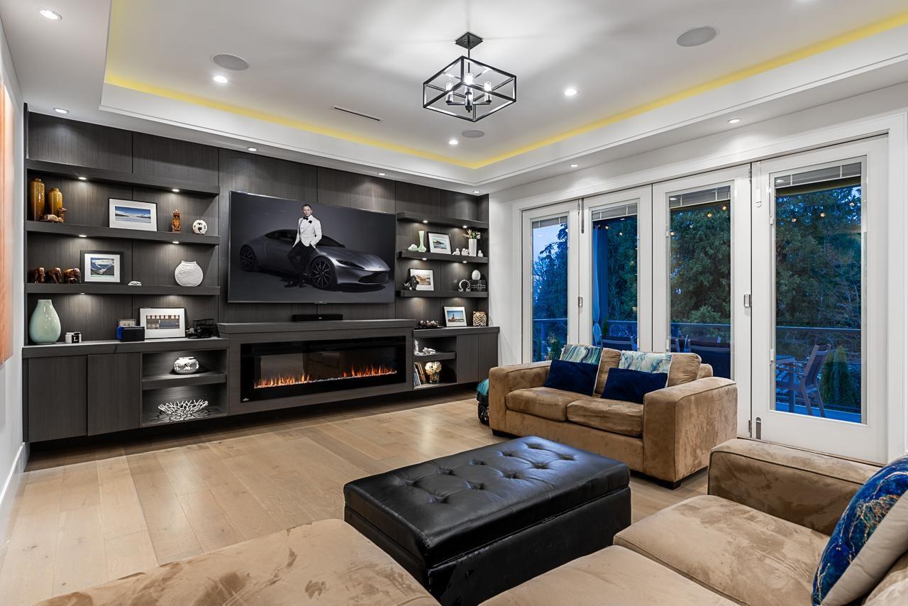 16755 Mcnair Drive, Surrey, British Columbia  V3Z 0P9 - Photo 12 - R3100670