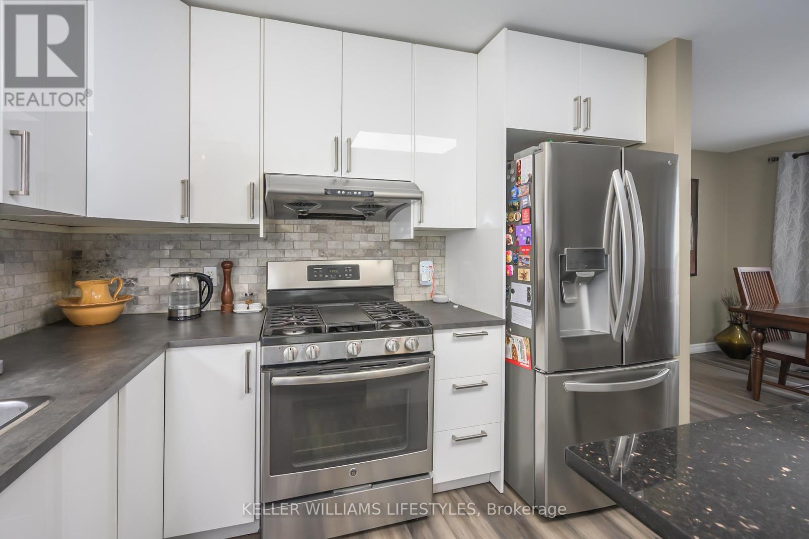 526 Cuthbert Circle, London South, Ontario  N6M 1K6 - Photo 14 - X12899720