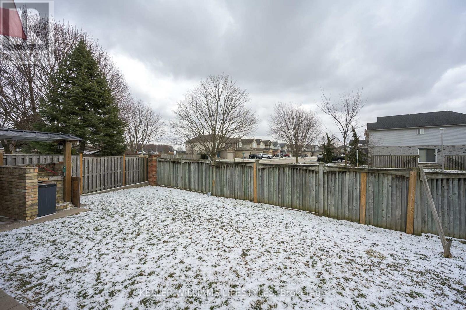 526 Cuthbert Circle, London South, Ontario  N6M 1K6 - Photo 36 - X12899720