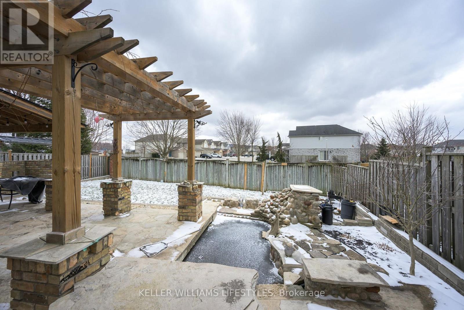 526 Cuthbert Circle, London South, Ontario  N6M 1K6 - Photo 6 - X12899720