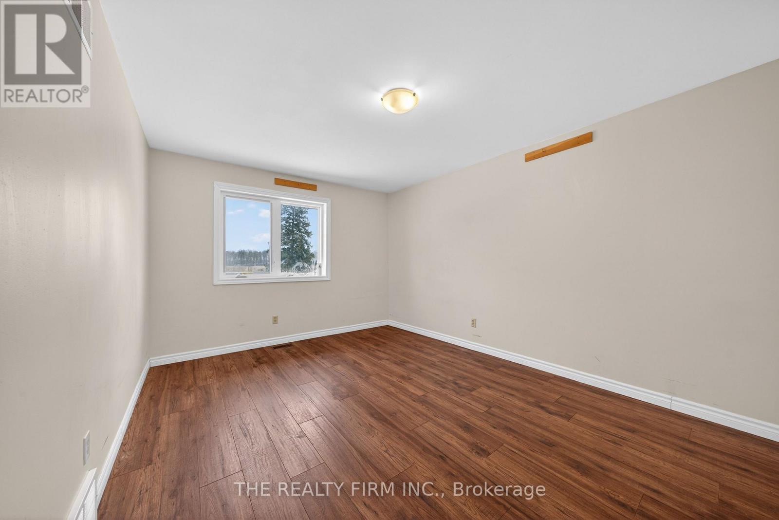 7934 Olde Drive, Strathroy-Caradoc, Ontario  N0L 1W0 - Photo 14 - X12899898