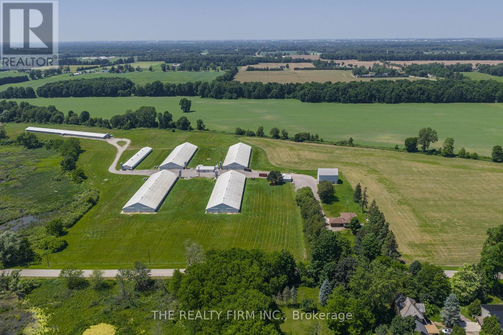 7934 Olde Drive, Strathroy-Caradoc, Ontario  N0L 1W0 - Photo 2 - X12899898