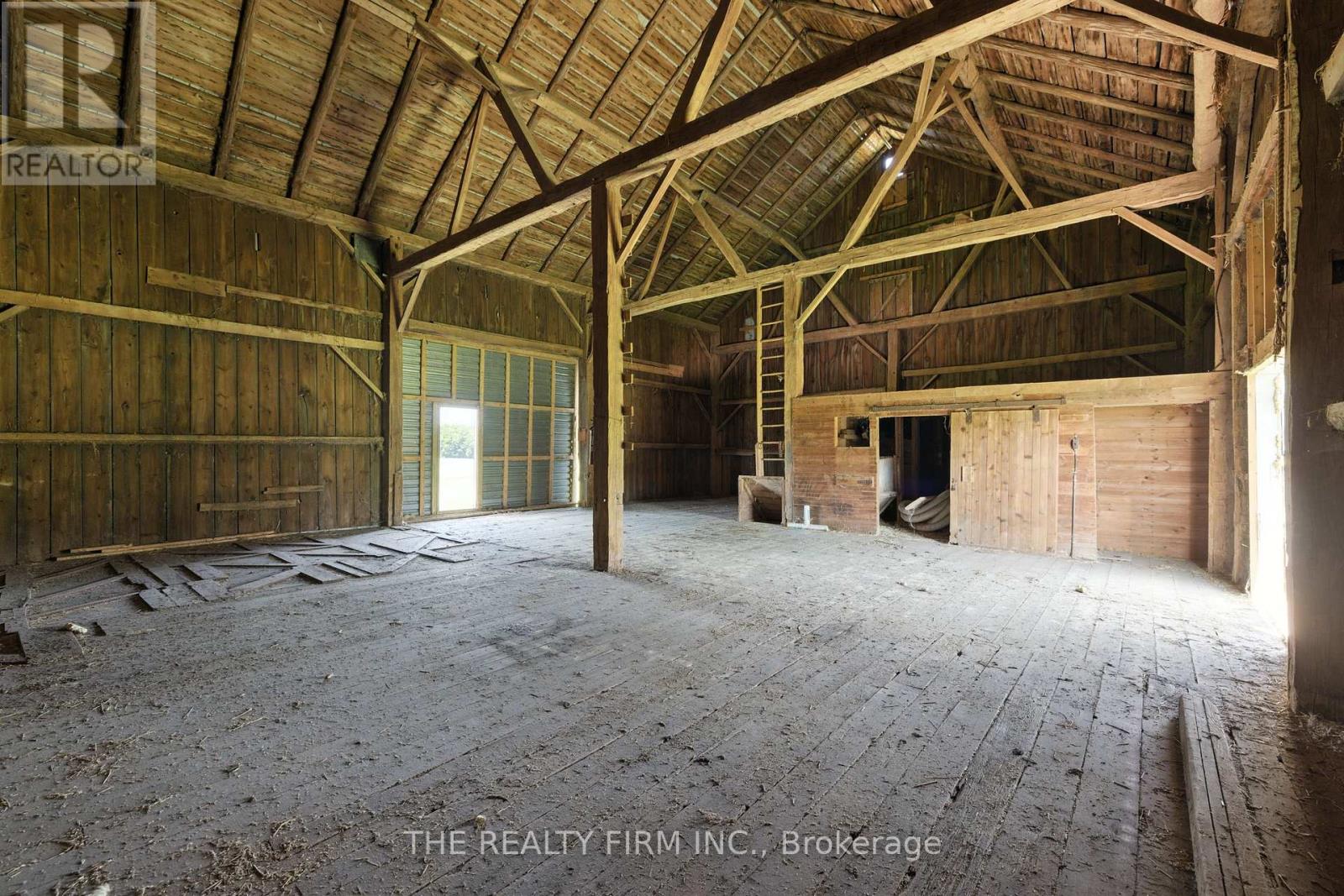 7934 Olde Drive, Strathroy-Caradoc, Ontario  N0L 1W0 - Photo 31 - X12899898