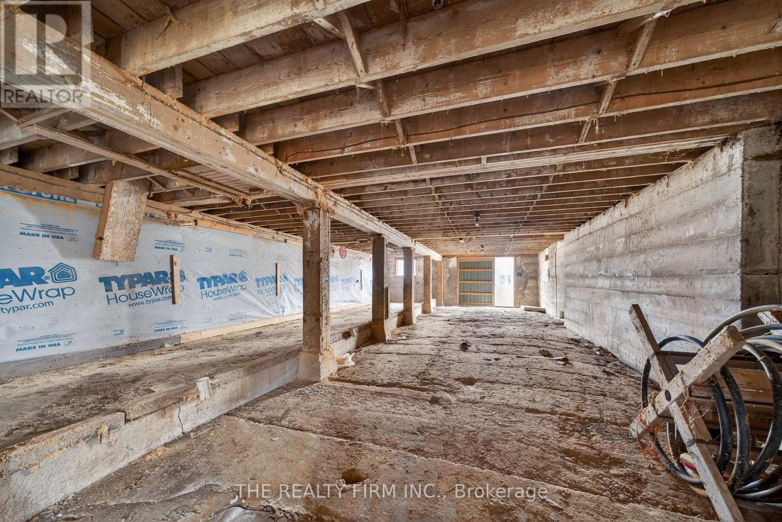 7934 Olde Drive, Strathroy-Caradoc, Ontario  N0L 1W0 - Photo 32 - X12899898