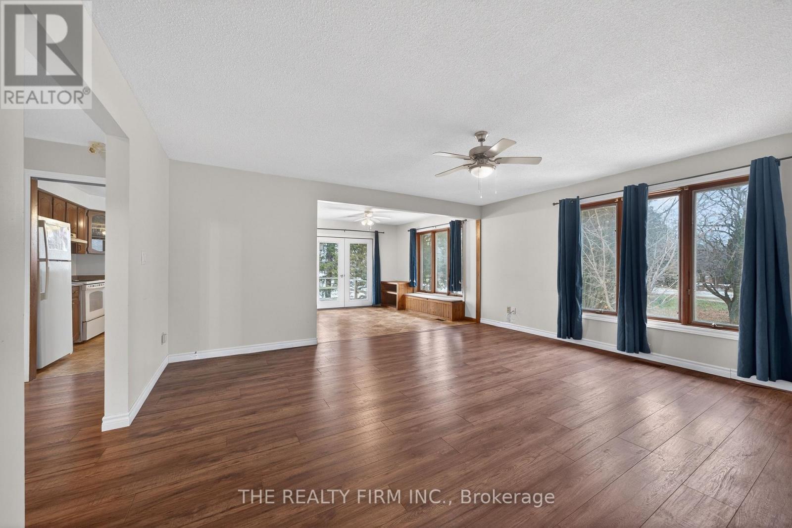 7934 Olde Drive, Strathroy-Caradoc, Ontario  N0L 1W0 - Photo 7 - X12899898