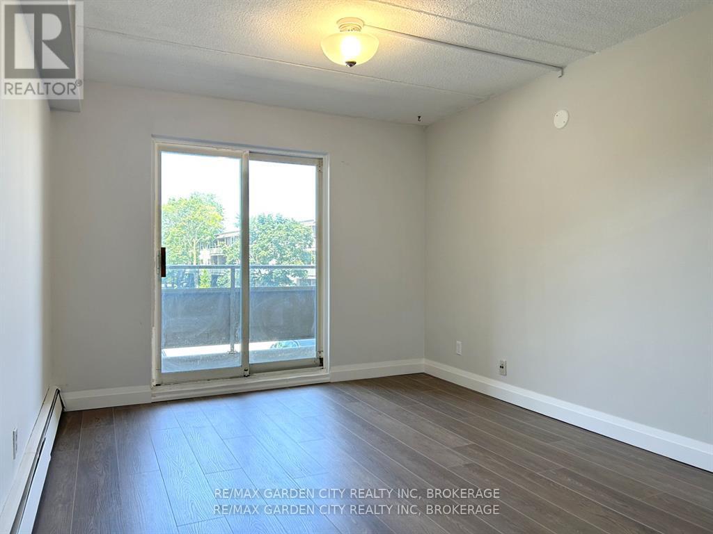 311 - 41 Rykert Street, St. Catharines, Ontario  L2S 3A4 - Photo 14 - X12885728