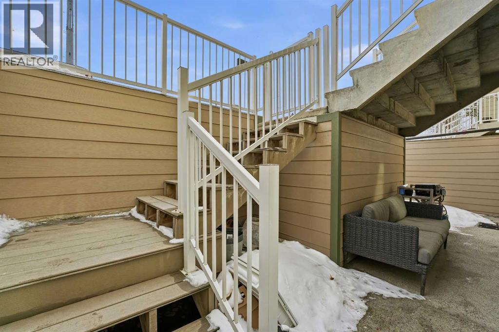 906, 339 Viscount Drive, Red Deer, Alberta  T4R 0S2 - Photo 4 - A2294491