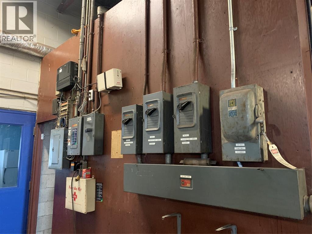 108 Exmouth Street, Sarnia, Ontario  N7T 5M3 - Photo 8 - 26005042