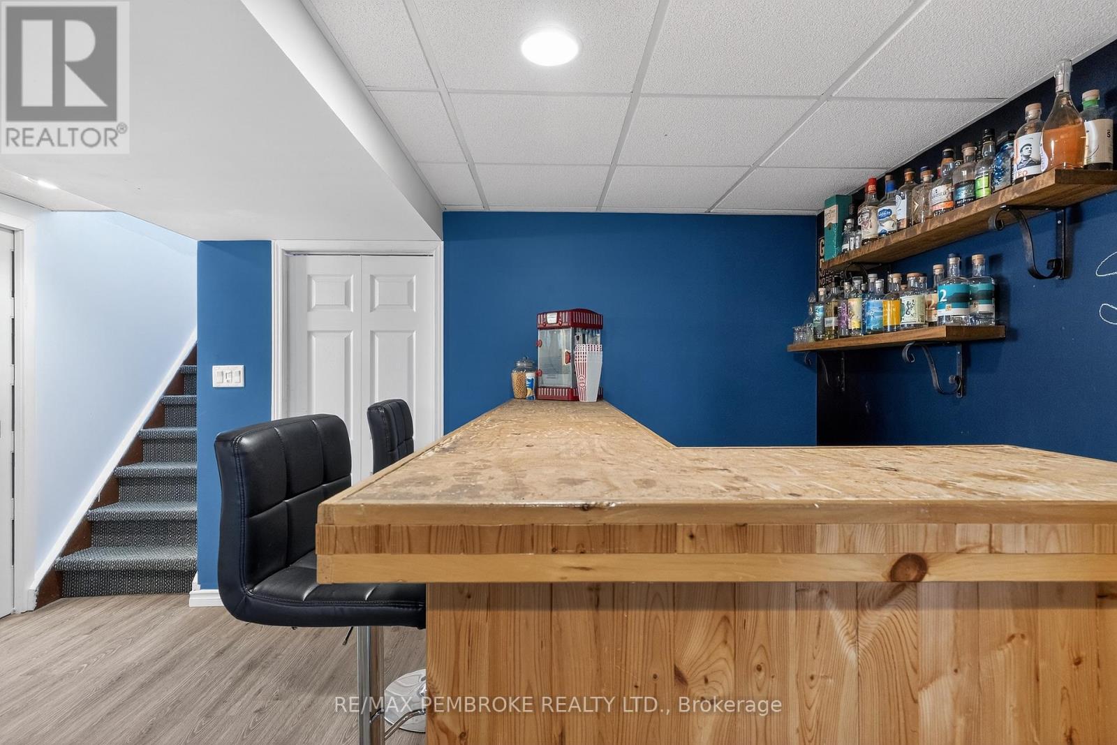 70 Herman Street, Petawawa, Ontario  K8H 1W2 - Photo 35 - X12899860