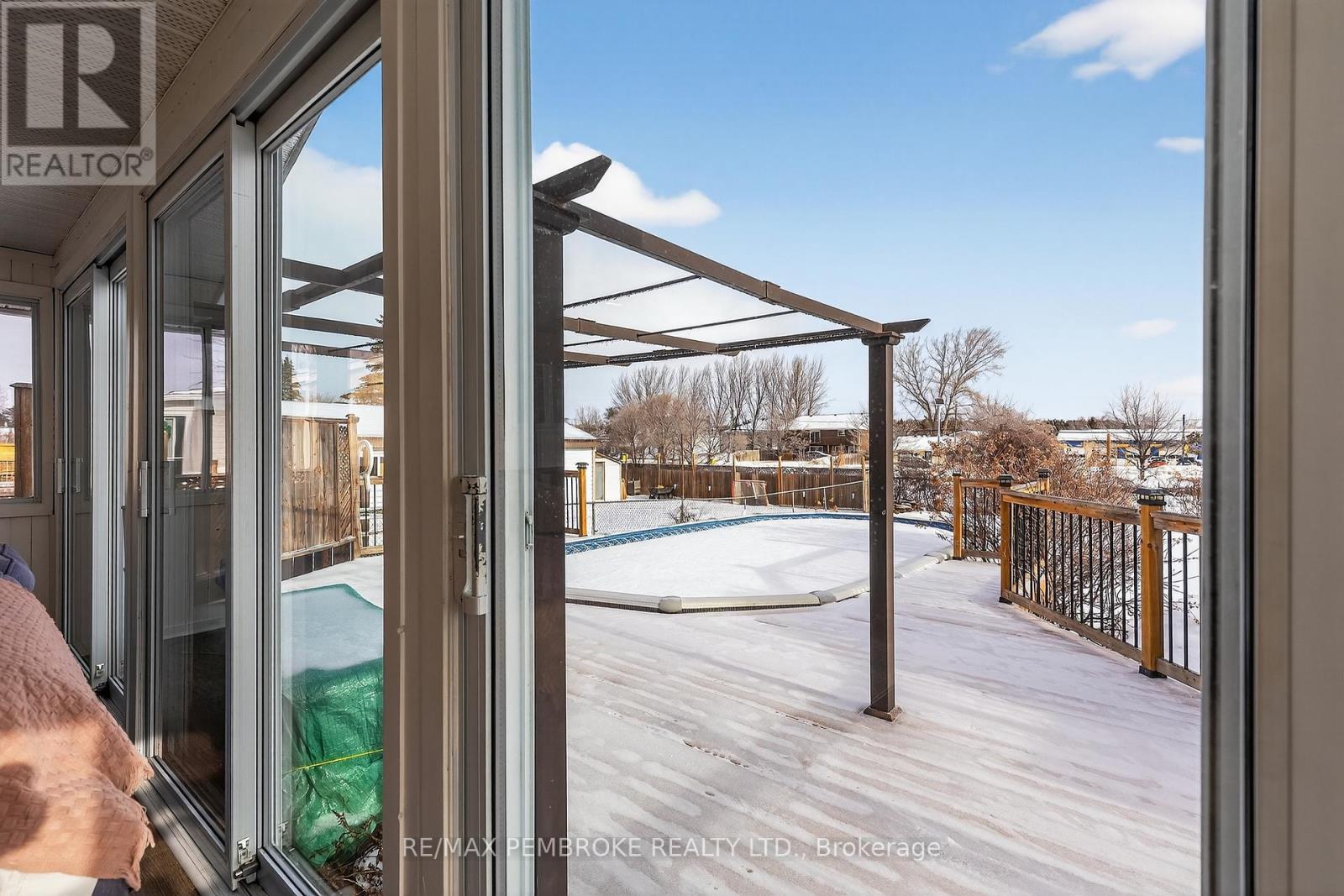 70 Herman Street, Petawawa, Ontario  K8H 1W2 - Photo 49 - X12899860