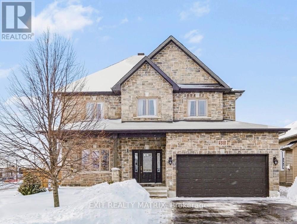 301 Colmar Street, Russell, Ontario  K0A 1W0 - Photo 1 - X12899682