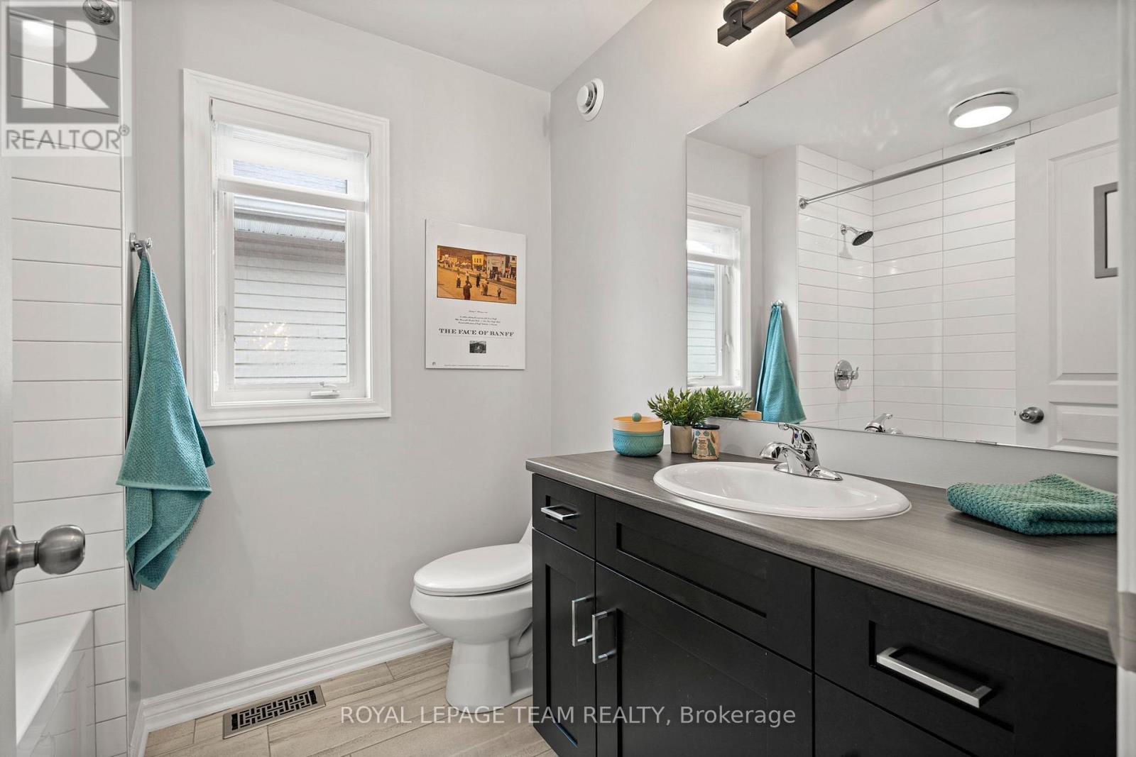 337 Sugar Pine Crescent, Ottawa, Ontario  K2M 0H6 - Photo 18 - X12899758