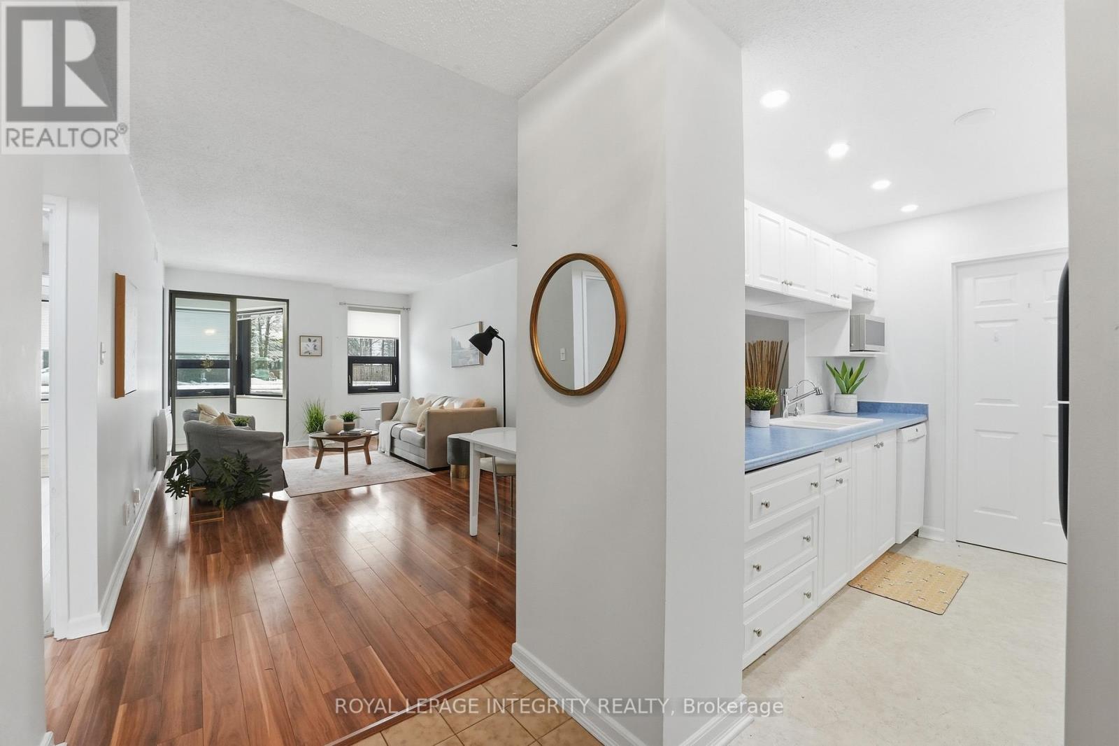 108 - 2019 Carling Avenue, Ottawa, Ontario  K2A 4A2 - Photo 3 - X12899778