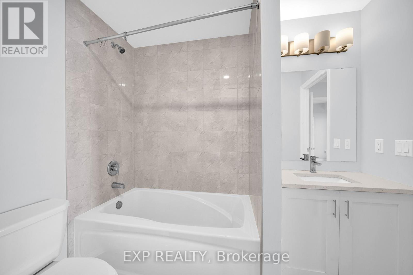 220 - 1350 Hemlock Road, Ottawa, Ontario  K1K 5C2 - Photo 10 - X12899878