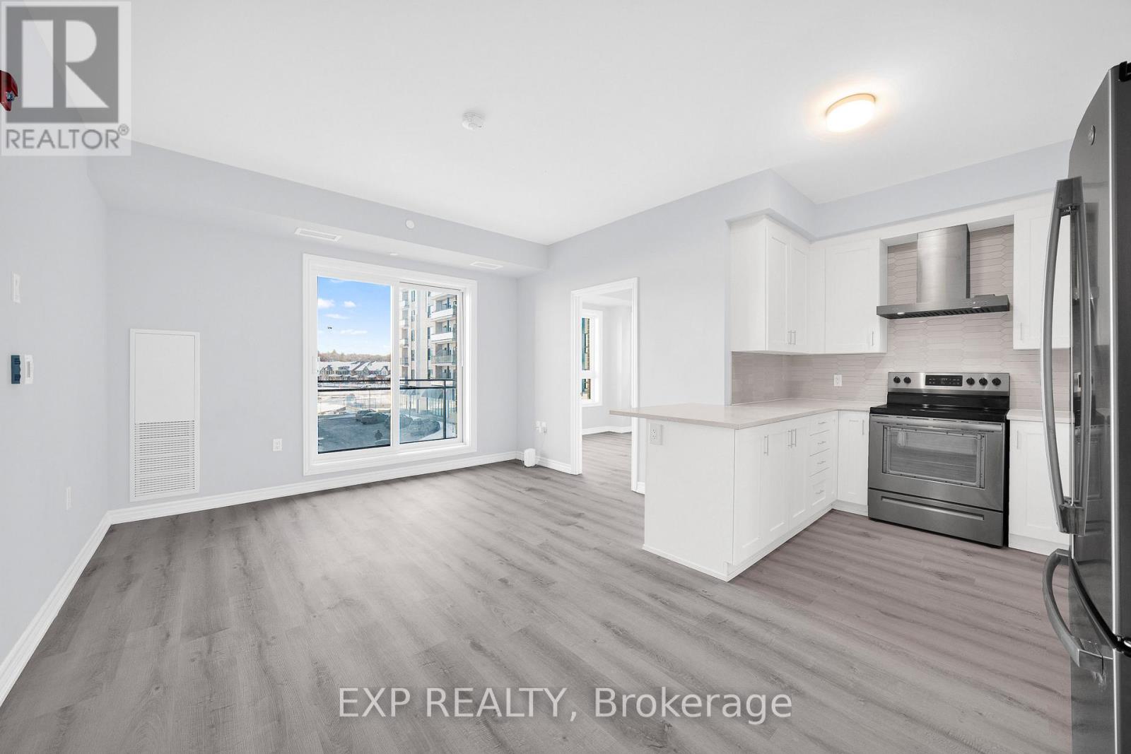 220 - 1350 Hemlock Road, Ottawa, Ontario  K1K 5C2 - Photo 14 - X12899878