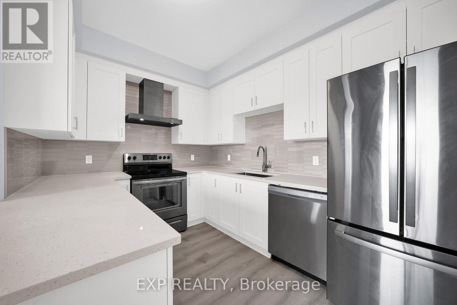 220 - 1350 Hemlock Road, Ottawa, Ontario  K1K 5C2 - Photo 17 - X12899878