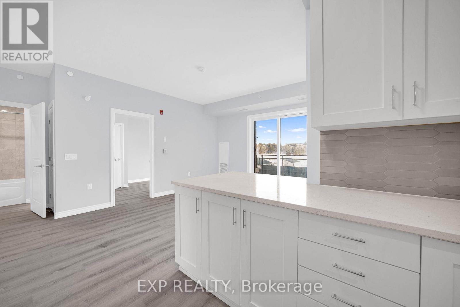 220 - 1350 Hemlock Road, Ottawa, Ontario  K1K 5C2 - Photo 19 - X12899878