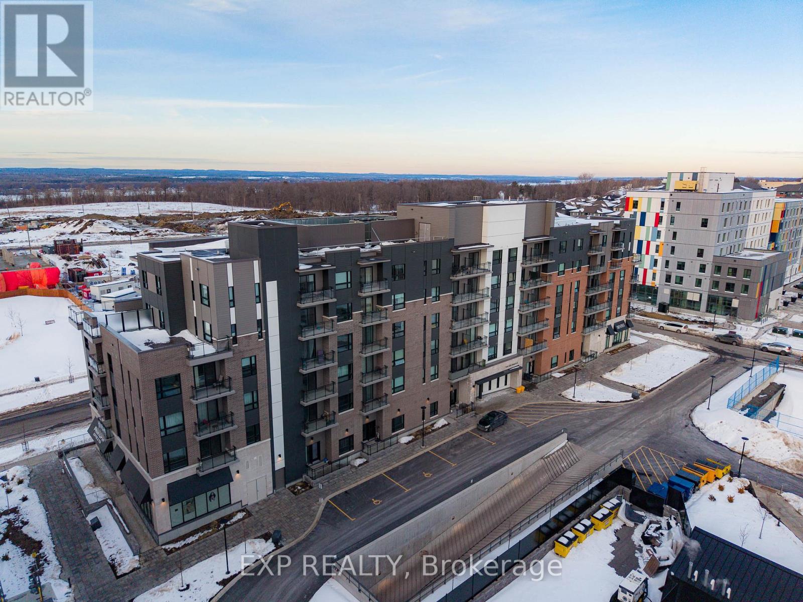 220 - 1350 Hemlock Road, Ottawa, Ontario  K1K 5C2 - Photo 33 - X12899878