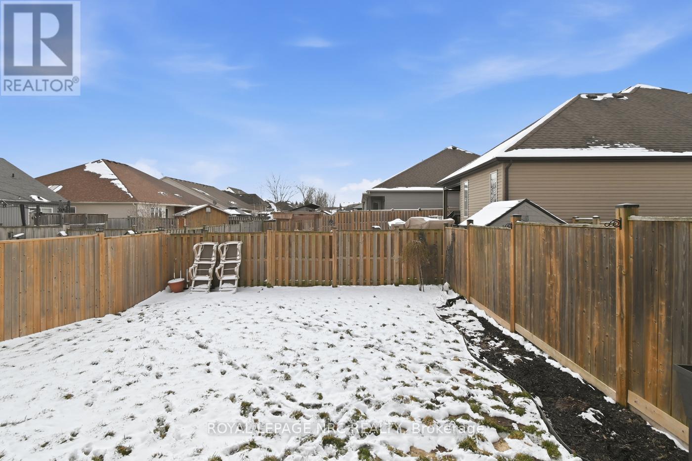 3945 Village Creek Drive, Fort Erie (Stevensville), Ontario  L0S 1S0 - Photo 18 - X12899856