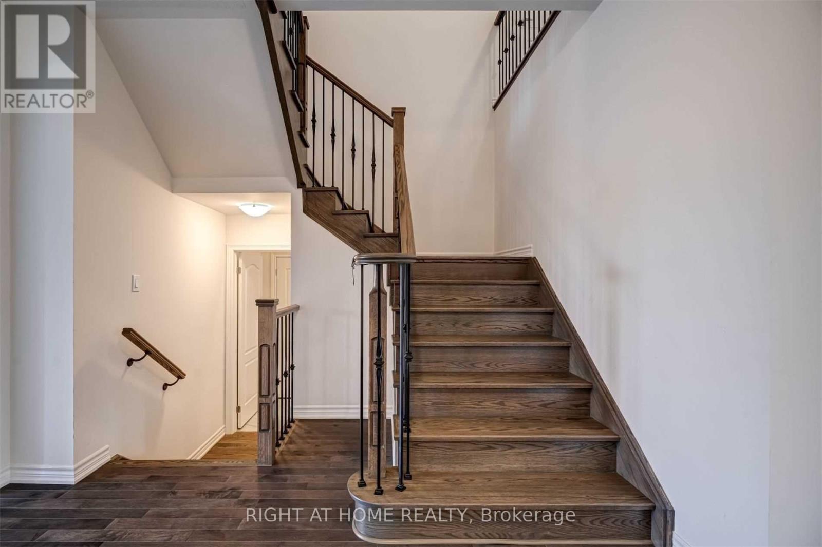 108 Connell Drive, Georgina, Ontario  K7N 0A1 - Photo 17 - N12899654