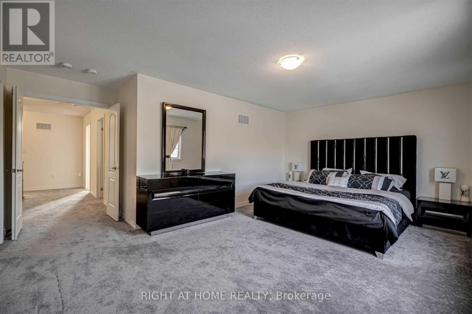 108 Connell Drive, Georgina, Ontario  K7N 0A1 - Photo 18 - N12899654