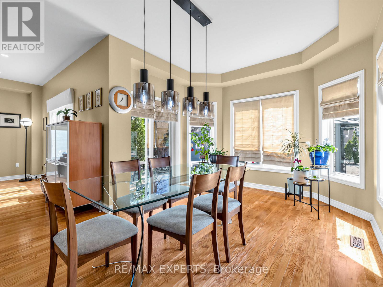 203 Thomson Creek Boulevard, Vaughan, Ontario L4H 1H1 - Photo 12 - N12899668