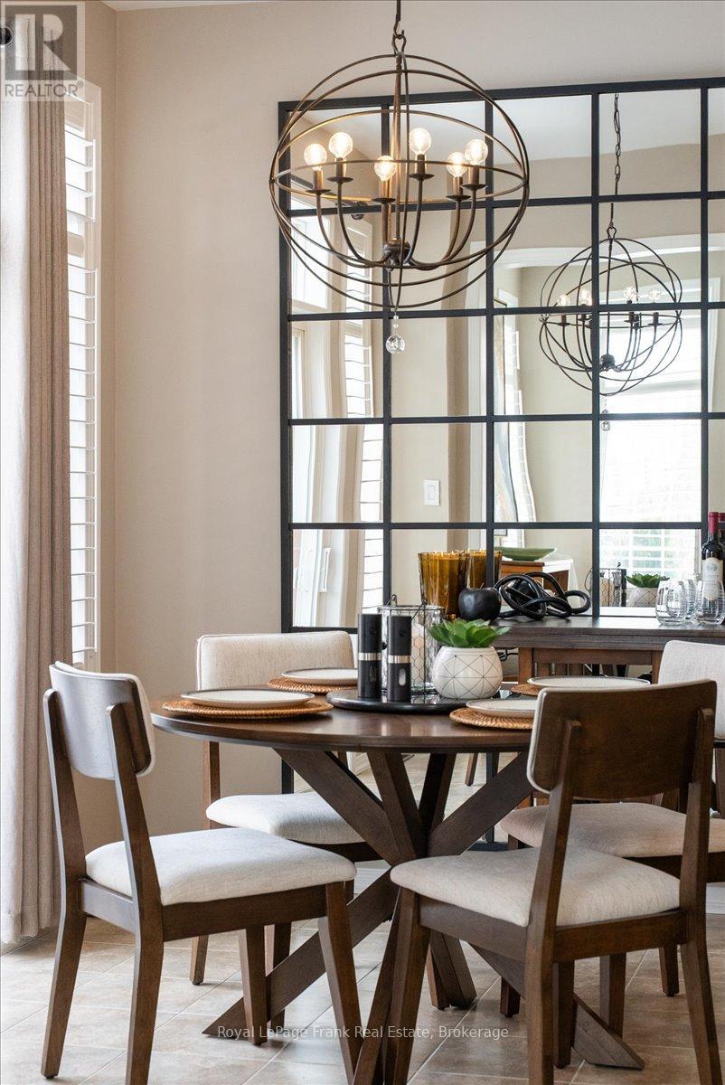 79 Durhamview Crescent, Whitchurch-Stouffville, Ontario  L4A 1S4 - Photo 15 - N12899890