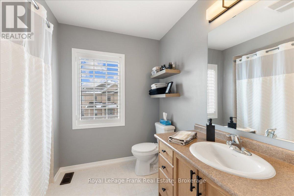 79 Durhamview Crescent, Whitchurch-Stouffville, Ontario  L4A 1S4 - Photo 30 - N12899890