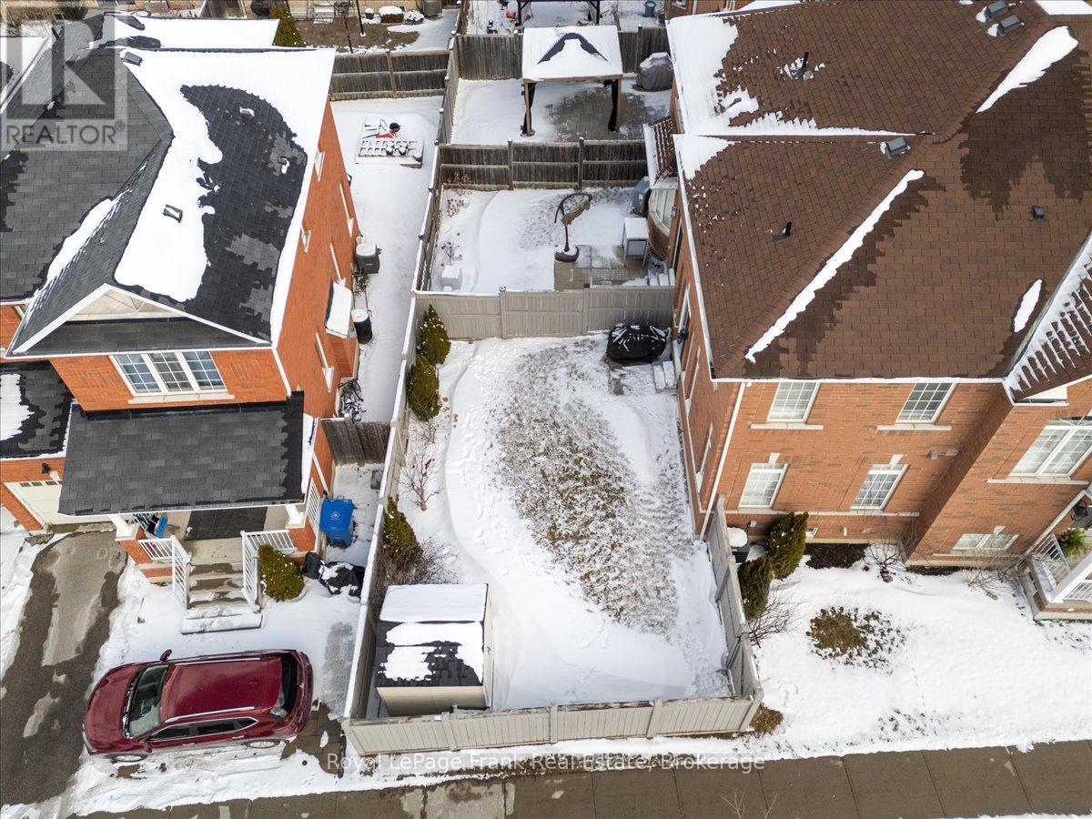 79 Durhamview Crescent, Whitchurch-Stouffville, Ontario  L4A 1S4 - Photo 35 - N12899890