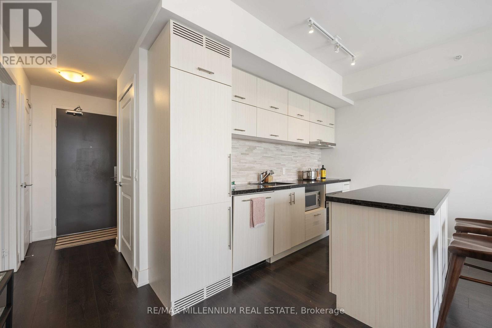 1517 - 8081 Birchmount Road E, Markham, Ontario  L6G 0G5 - Photo 10 - N12899922