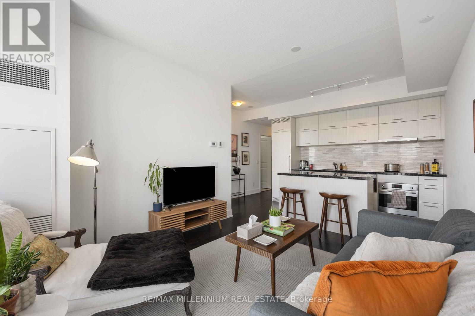 1517 - 8081 Birchmount Road E, Markham, Ontario  L6G 0G5 - Photo 7 - N12899922