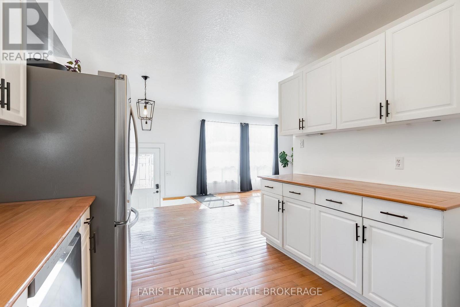 510 Mary Street, Tay, Ontario  L0K 1R0 - Photo 11 - S12899694