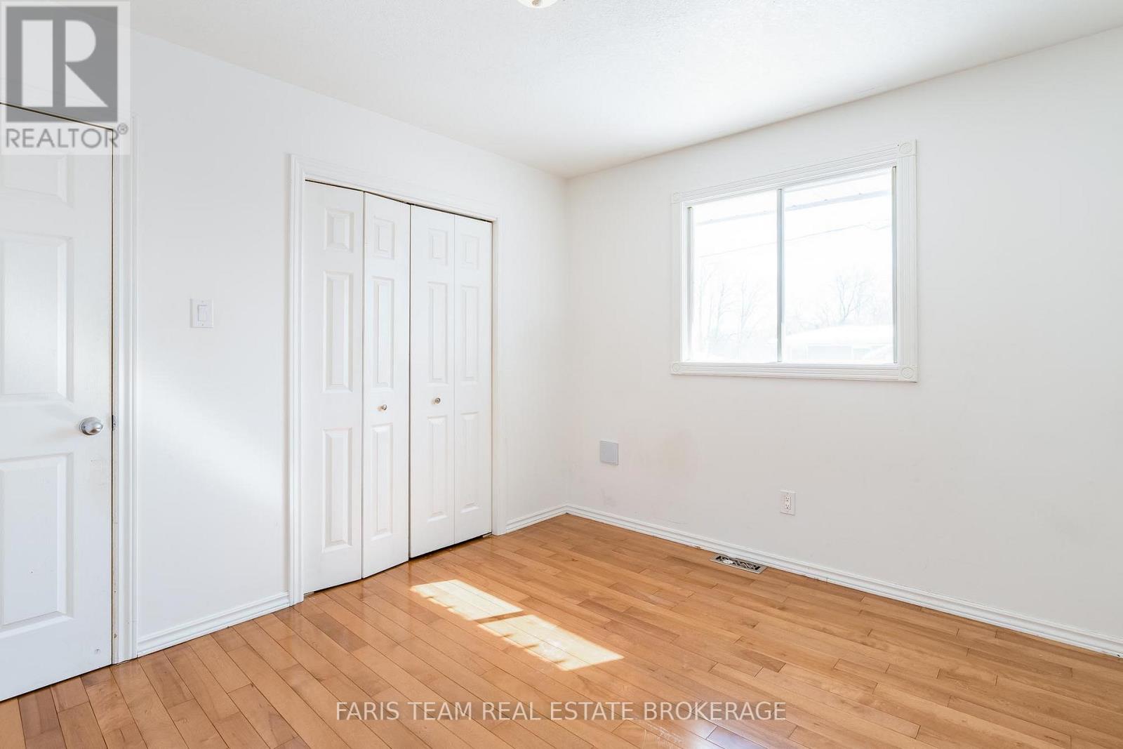 510 Mary Street, Tay, Ontario  L0K 1R0 - Photo 22 - S12899694