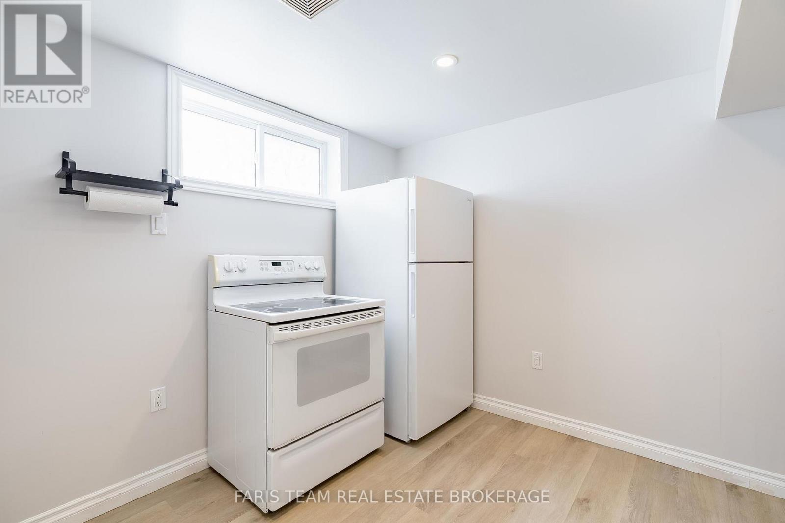 510 Mary Street, Tay, Ontario  L0K 1R0 - Photo 28 - S12899694