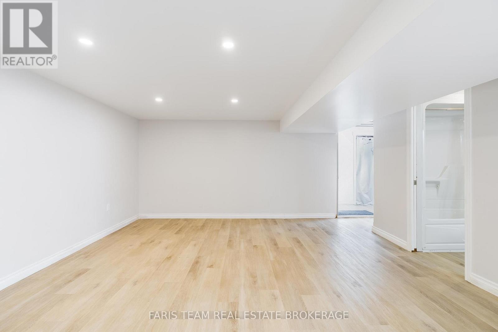 510 Mary Street, Tay, Ontario  L0K 1R0 - Photo 31 - S12899694