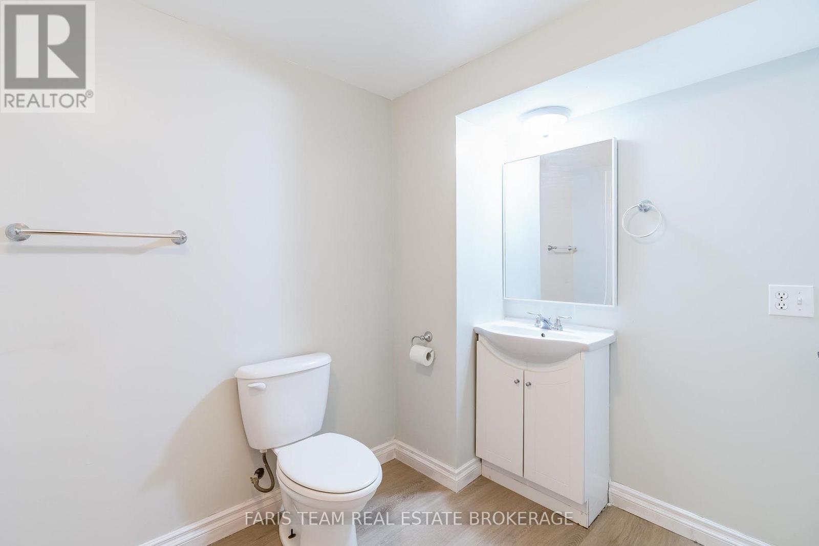 510 Mary Street, Tay, Ontario  L0K 1R0 - Photo 35 - S12899694