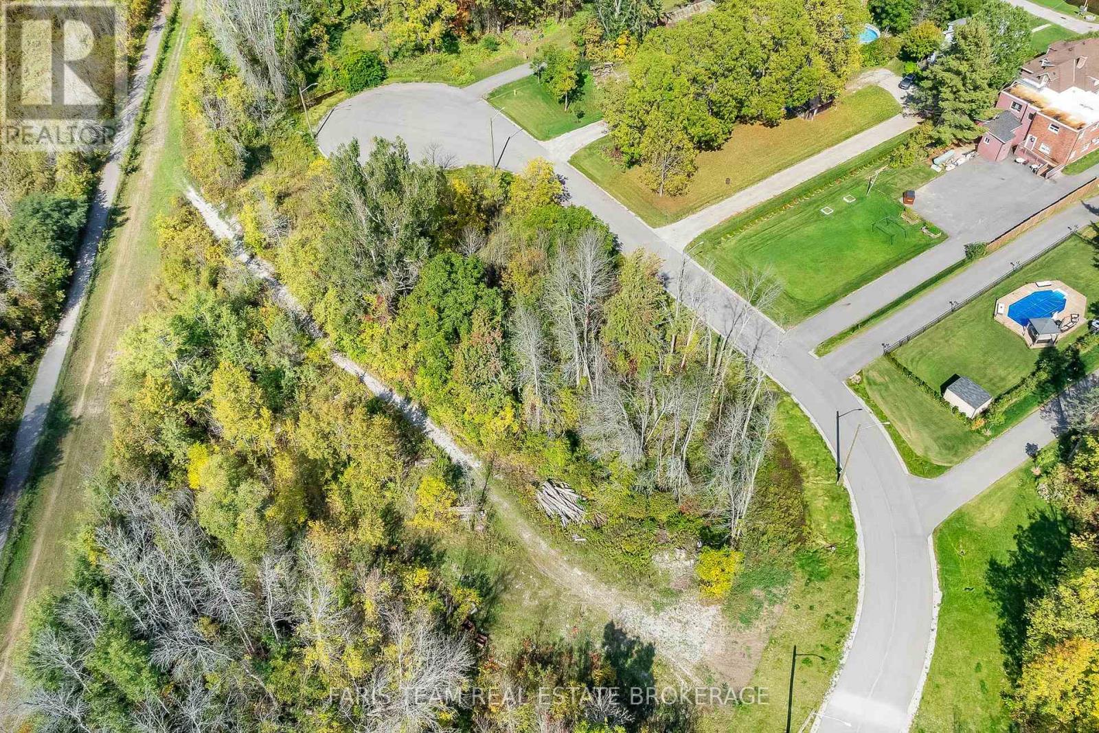 7 Reinbird Street W, Severn, Ontario  L0K 1E0 - Photo 4 - S12899718