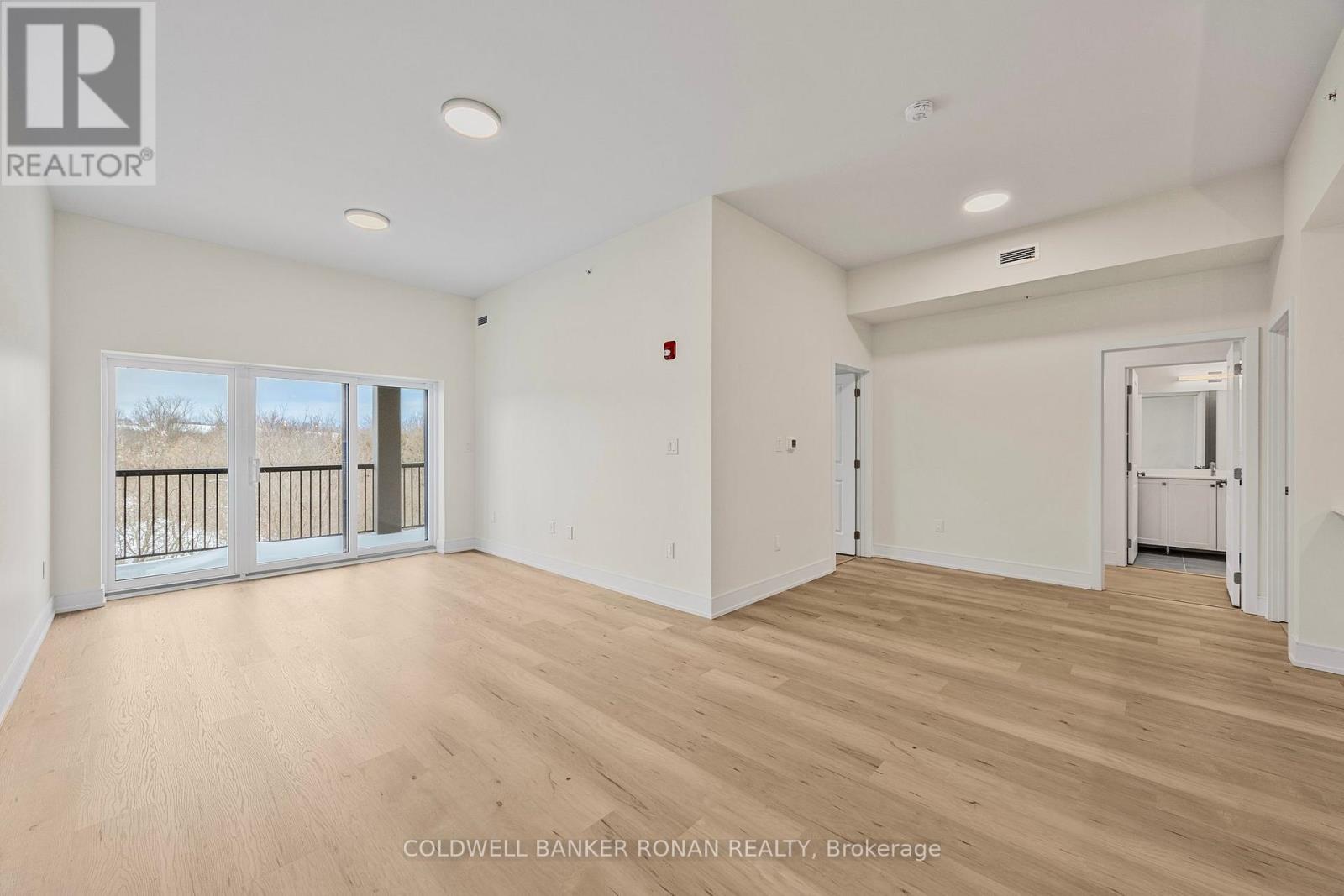 404 - 121 Mary Street, Clearview, Ontario  L0M 1G0 - Photo 12 - S12899802