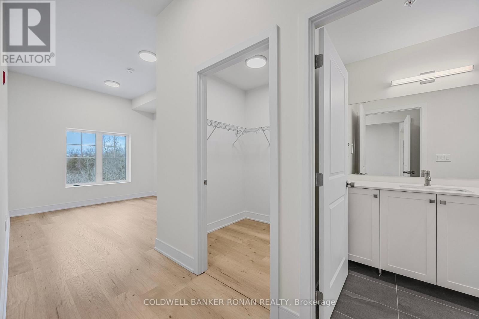 404 - 121 Mary Street, Clearview, Ontario  L0M 1G0 - Photo 22 - S12899802