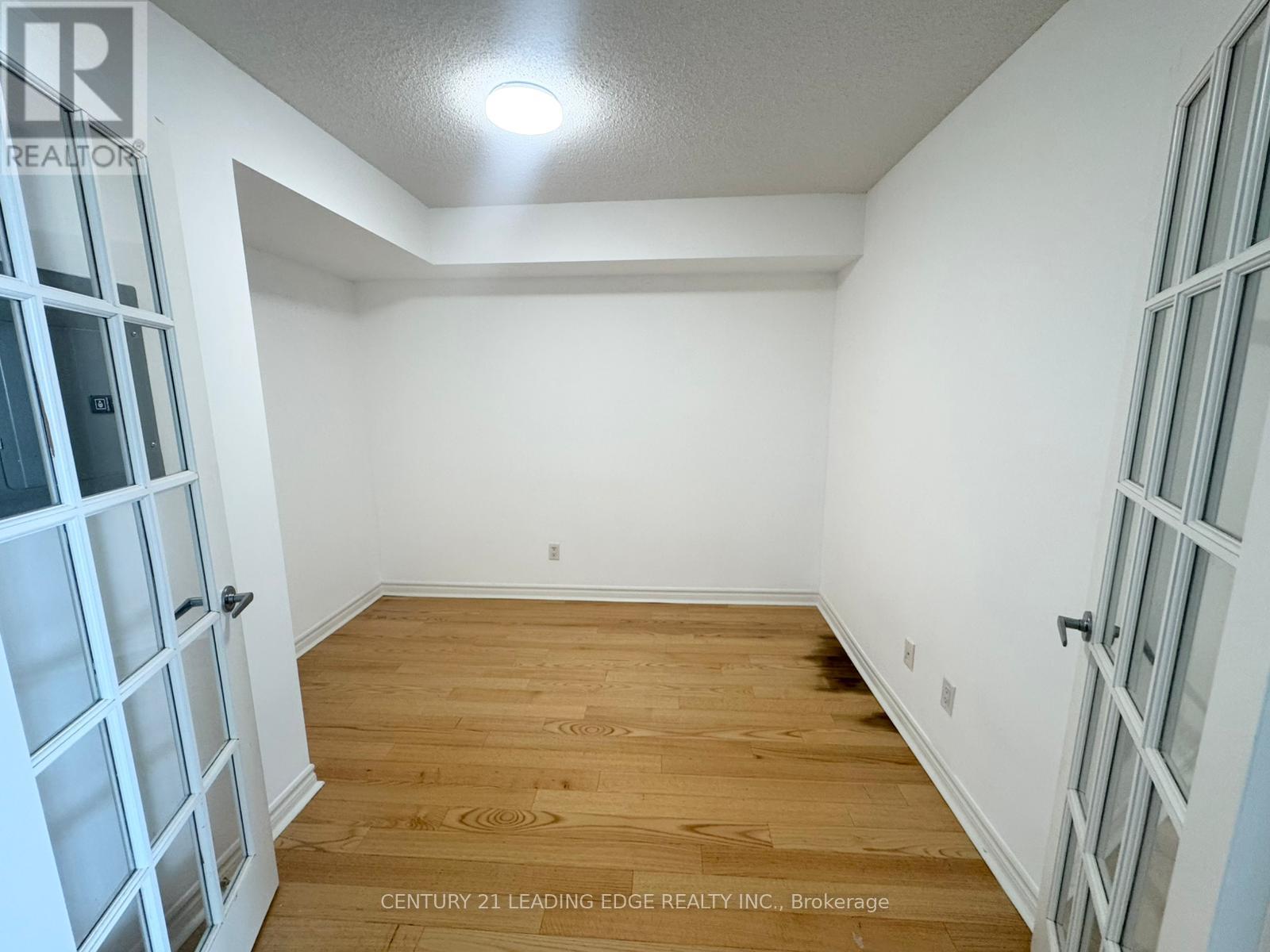 1109 - 17 Barberry Place, Toronto, Ontario  M2K 3E2 - Photo 4 - C12895940