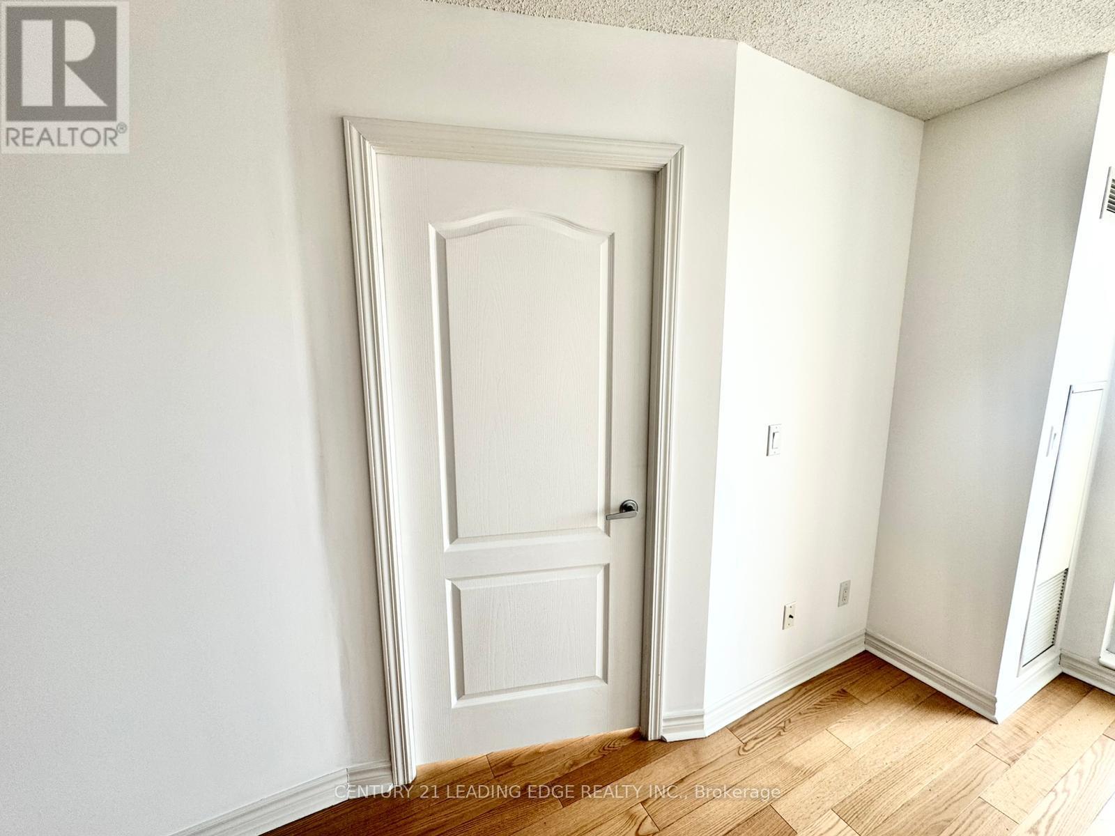 1109 - 17 Barberry Place, Toronto, Ontario  M2K 3E2 - Photo 8 - C12895940