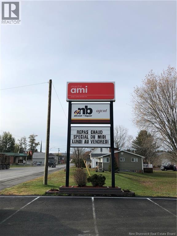 611 Principale Street, Clair, New Brunswick  E7A 2H1 - Photo 3 - NB135418