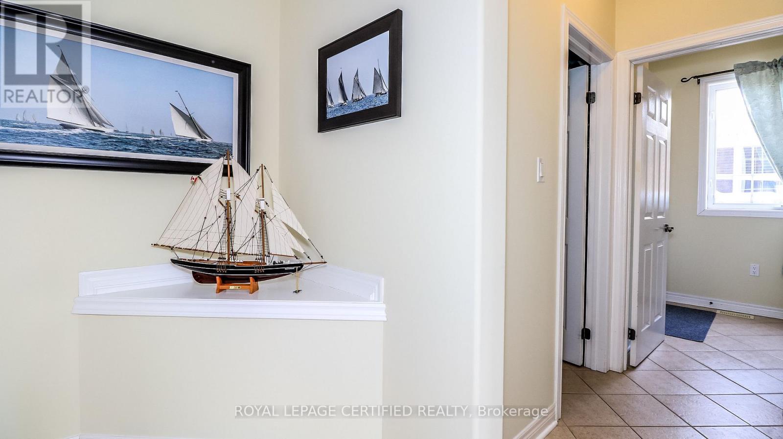 79 Sovereign's Gate, Barrie (Innis-Shore), Ontario  L4N 0Y9 - Photo 9 - S12735608