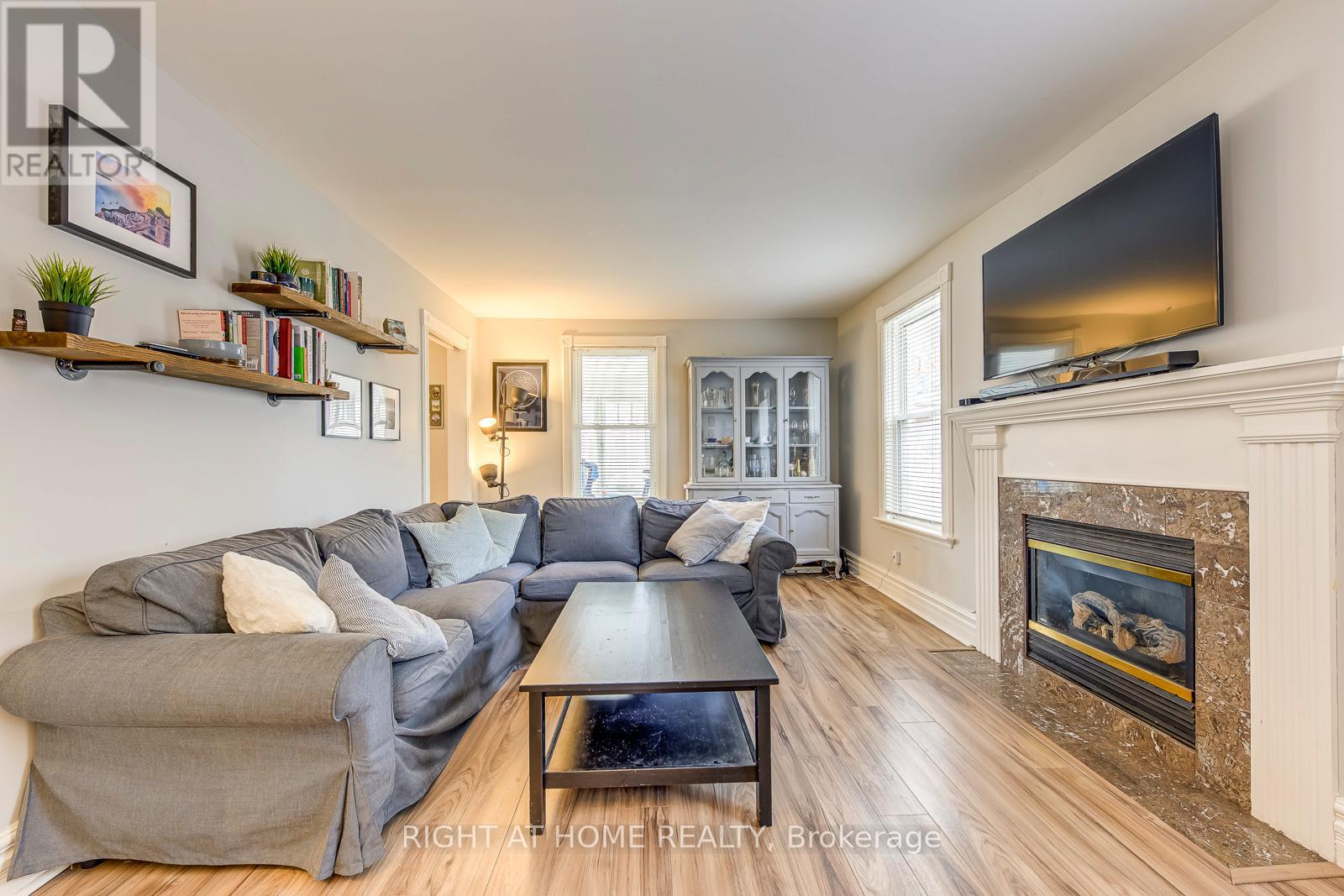 24 Mill Street N, Brampton, Ontario  L6X 1S6 - Photo 12 - W12899656